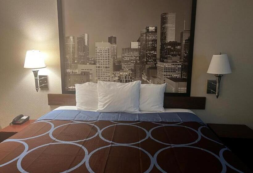 스탠다드 룸 킹사이즈 침대, Super 8 By Wyndham Baytown I 10