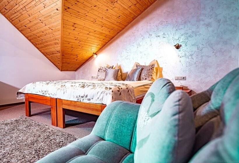 Номер Стандарт, Penzion A Restaurace Staré časy