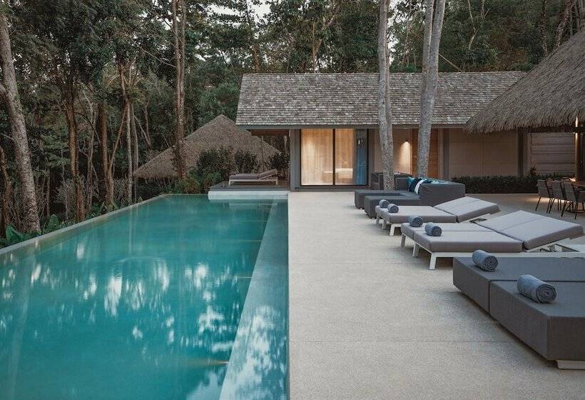 ویلای 4 خوابه, Island Escape Burasari