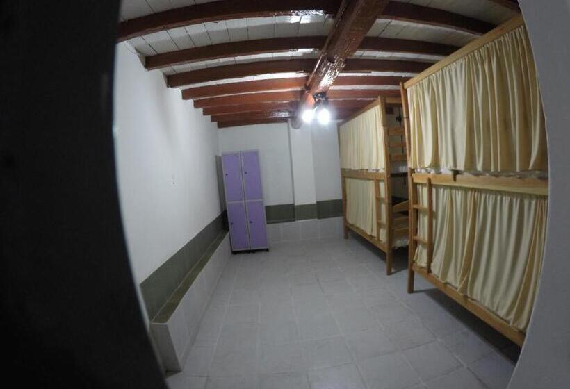 Семейный Номер, Aldeia Hostel