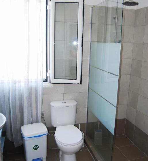 חדר משפחתי, Grandma Vasiliki Rooms To Let