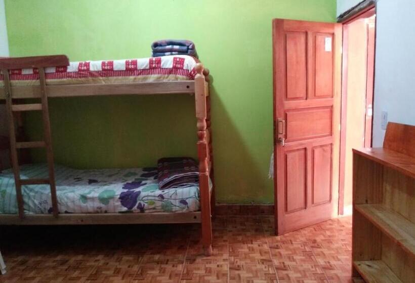 Номер Стандарт Четырехместный Совместный Санузел, Loma Tika   Tilcara Hostel
