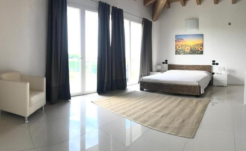 Четырехместный Номер Стандарт с Балконом, Agriturismo Villa Gaia