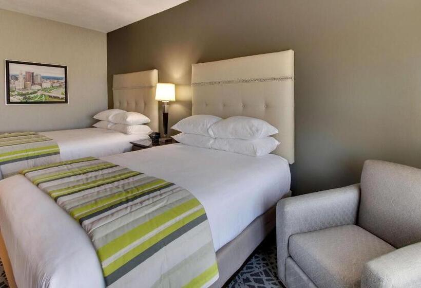 Номер Deluxe Кровать Куин, Drury Plaza Hotel Savannah Pooler