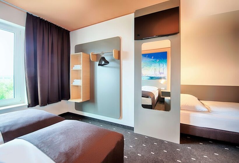 标准三人间, B&b Hotel Rostock Hafen