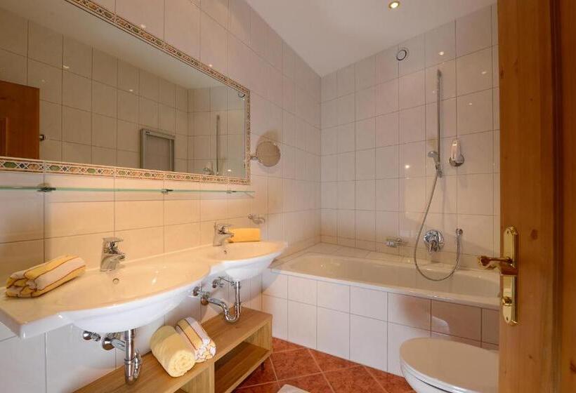 Апартаменты 1 Спальня с Балконом, Garni Am Sonnberg