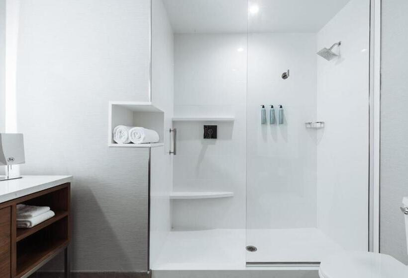 Стандартный Номер Кровать Кинг, Courtyard By Marriott Santa Barbara Downtown
