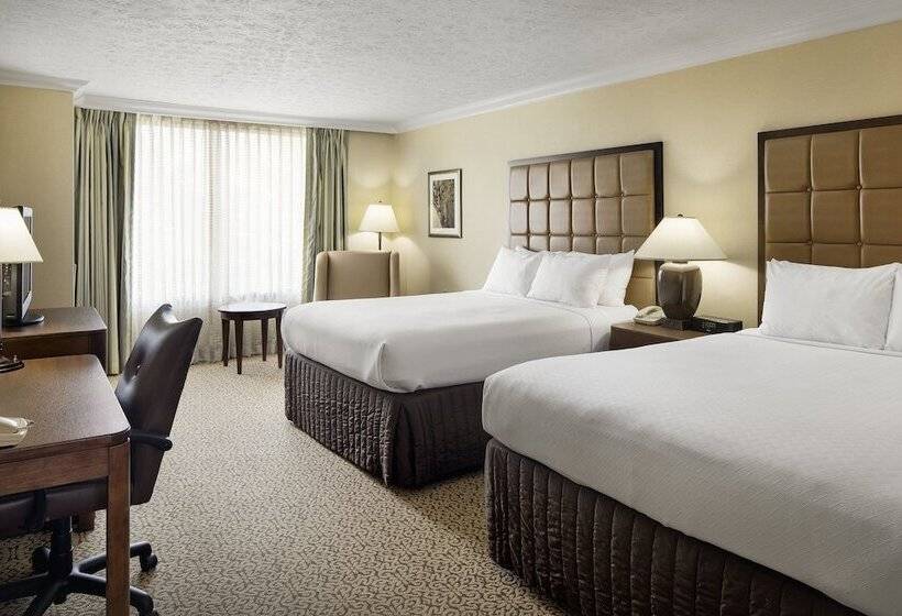 스위트, Crowne Plaza Louisville Airport Expo Ctr, An Ihg