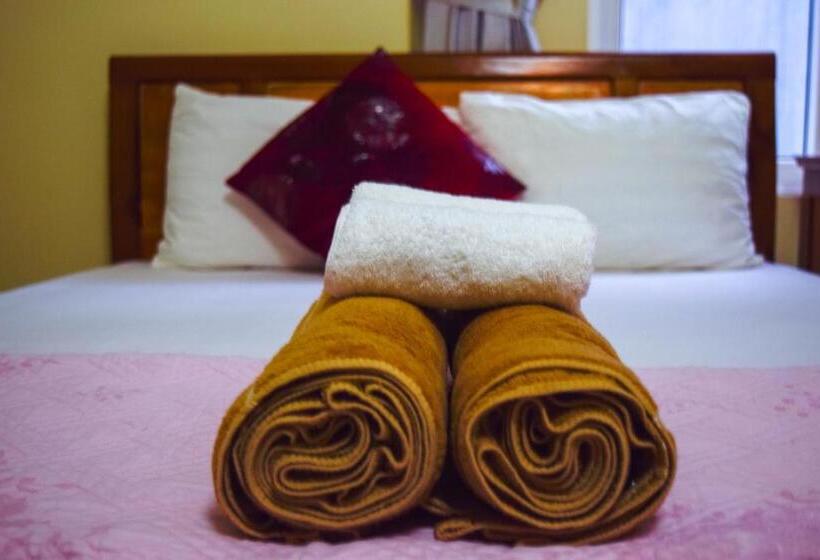 Deluxe Room Mountain View, Phong Nha Orient Homestay