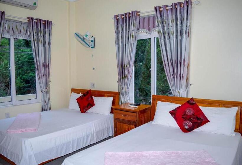 Deluxe Room Mountain View, Phong Nha Orient Homestay