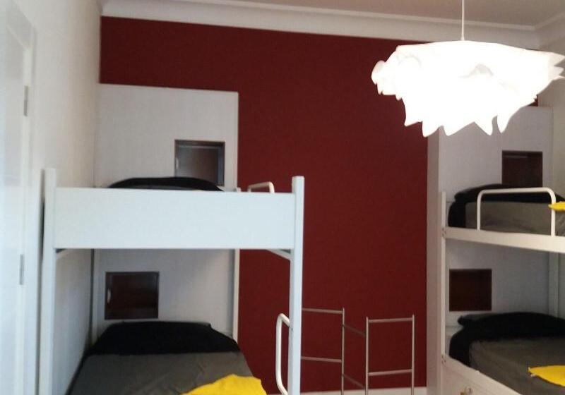 ルームシェアのワンベッド, Albergue Gran Canaria