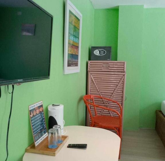 Cameră Familiară cu Vedere la Munte, Sg Tourist Inn