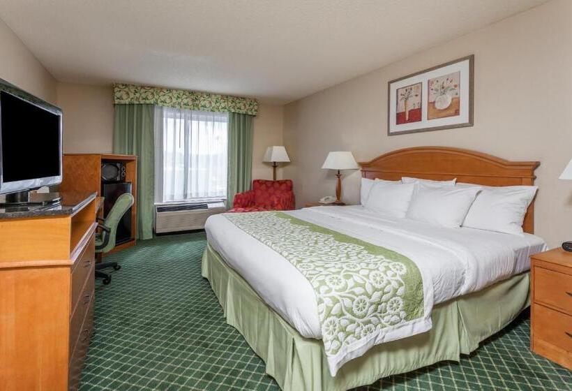 Стандартный Номер Кровать Кинг, Days Inn & Suites By Wyndham Warren