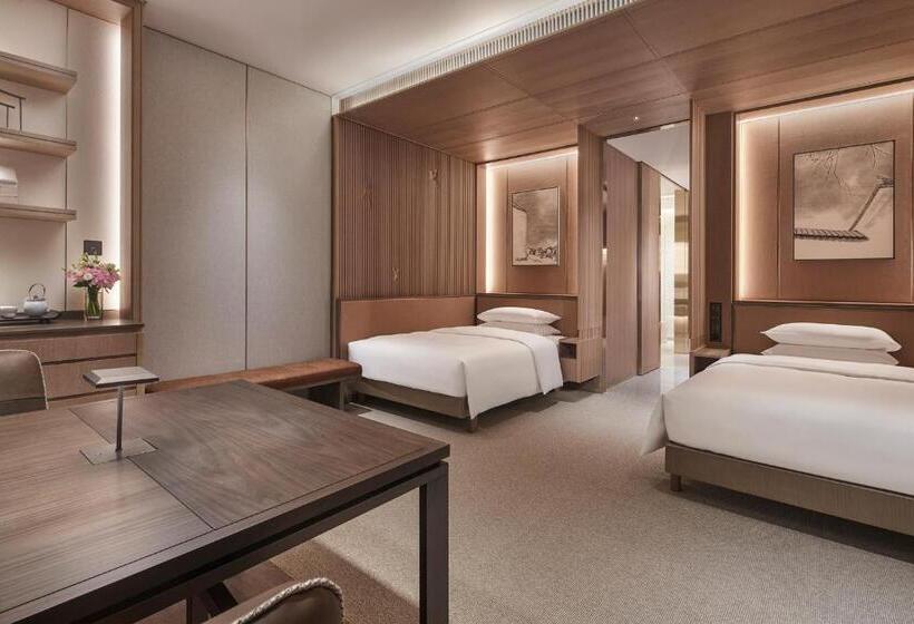 Номер Deluxe, Grand Hyatt Hefei