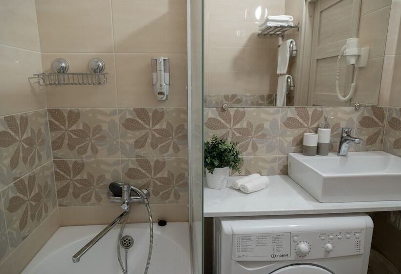 استودیوی استاندارد, Apartmoscow