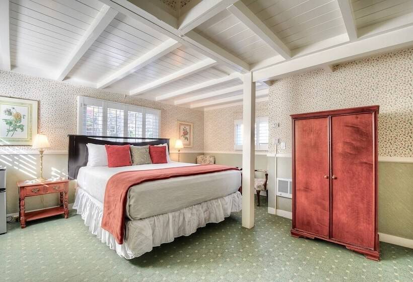 Family Suite, Carmel Green Lantern Inn