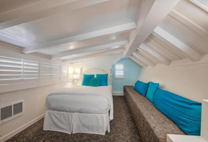 Номер Стандарт, Carmel Green Lantern Inn