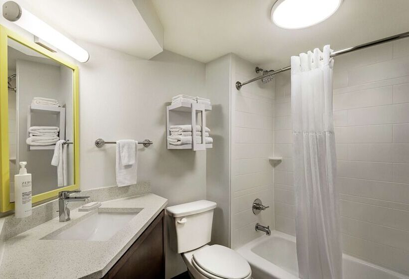 Номер Стандарт, Hampton Inn Kansas City Airport