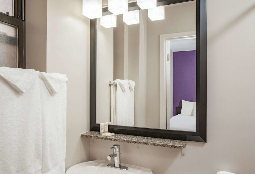 اتاق استاندارد با تخت دوبل, La Quinta By Wyndham New York City Central Park