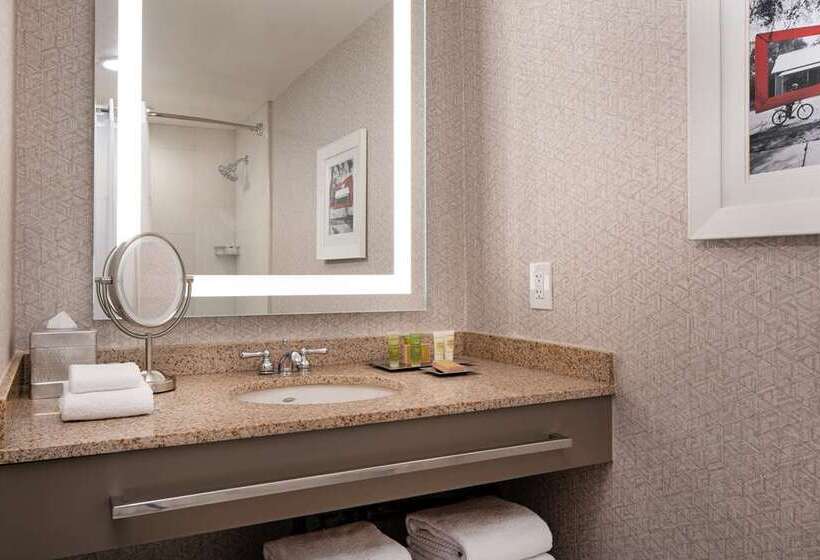 Номер Стандарт, Coast Seattle Downtown Hotel By Apa