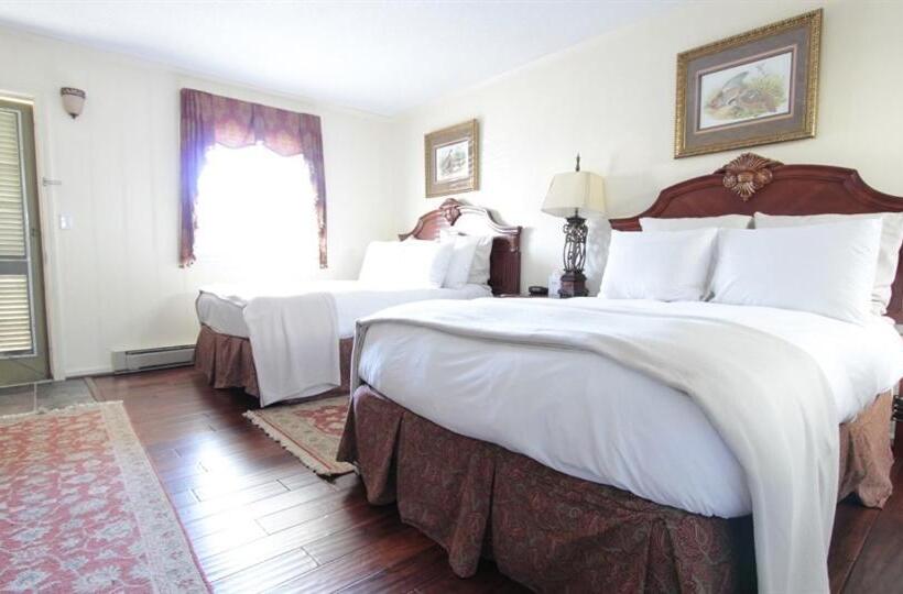 Номер Стандарт, Hillwinds Inn   Blowing Rock