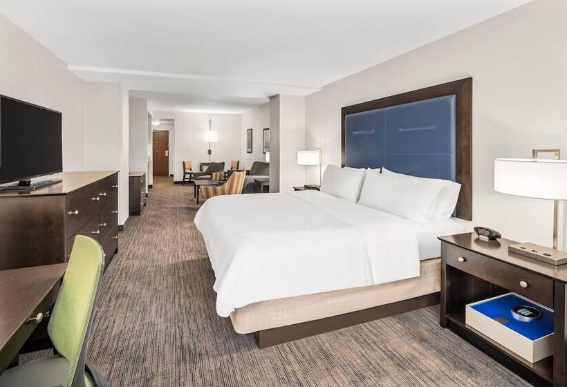 سوییت, Holiday Inn Express & Suites Wilmington Newark, An Ihg