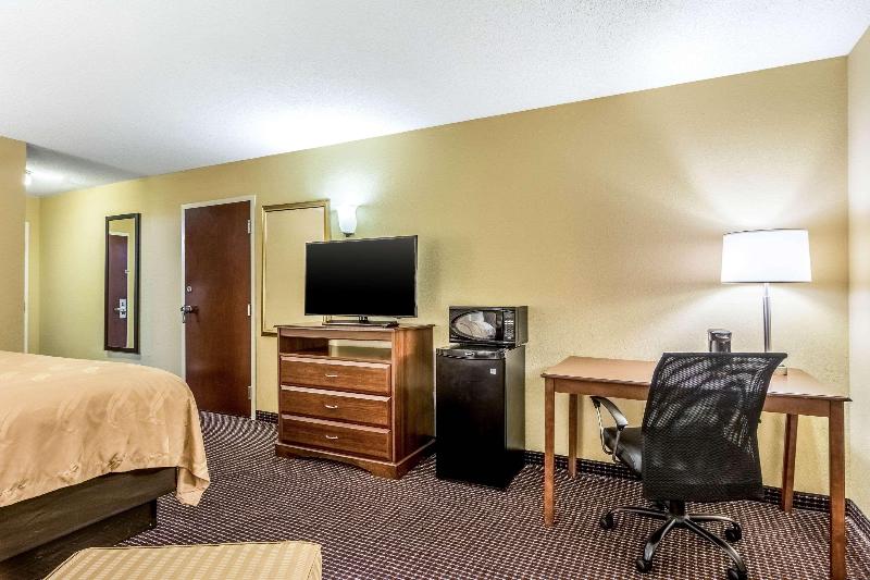 Стандартный Номер Кровать Кинг, Quality Inn Sandersville