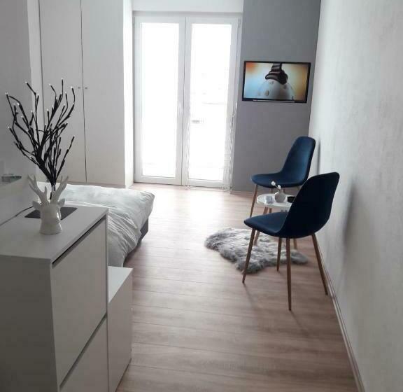 Номер Стандарт Вид на Море с Балконом, Mediteran Hvar   Modern Rooms And Restaurant, B&b