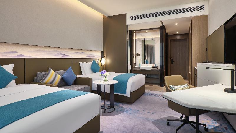 标准间带湖景, Crowne Plaza Wuhan Development Zone, An Ihg
