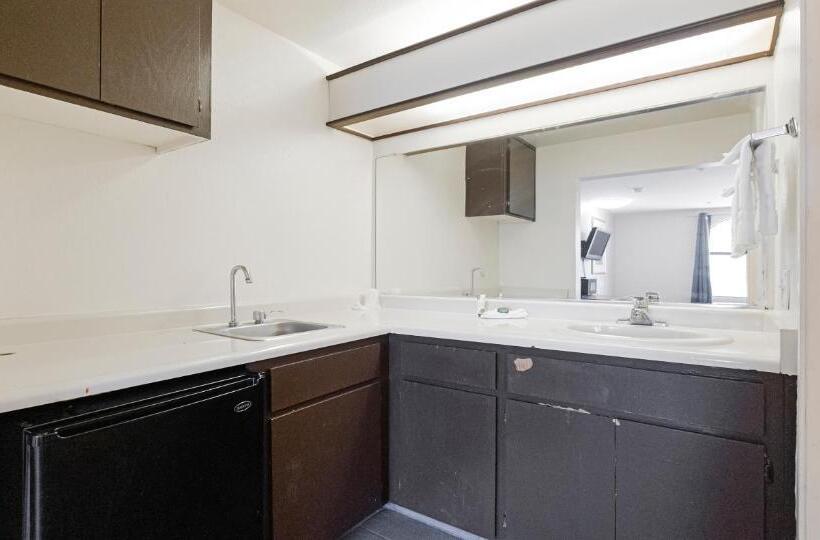 Стандартный Номер Кровать Кинг, Budget Inn And Suites Stockton Yosemite