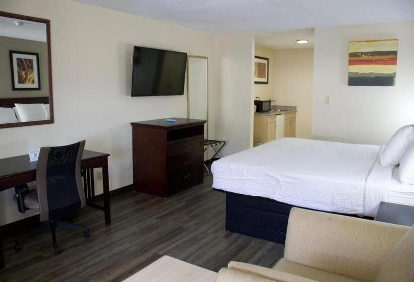 Люкс Deluxe Кровать Кинг, Legacy Inn  Cookeville