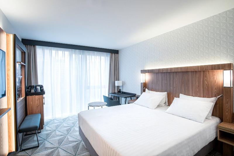 Номер Deluxe Кровать Кинг, Courtyard By Marriott Paris Porte De Versailles