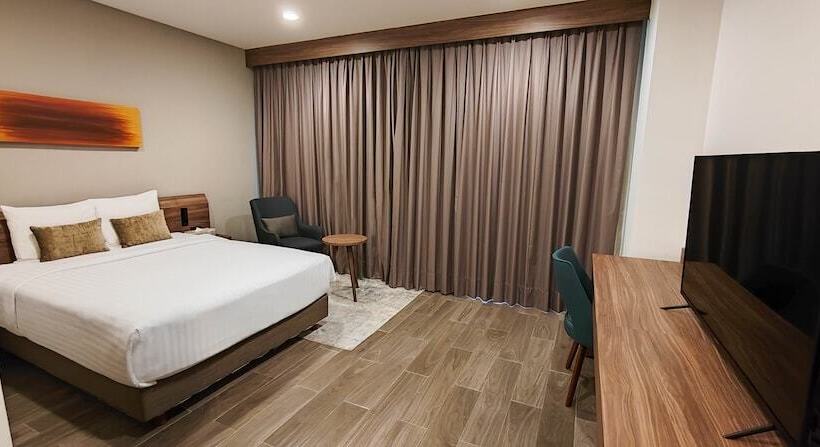 Quarto Premium, Fujitaya Querétaro