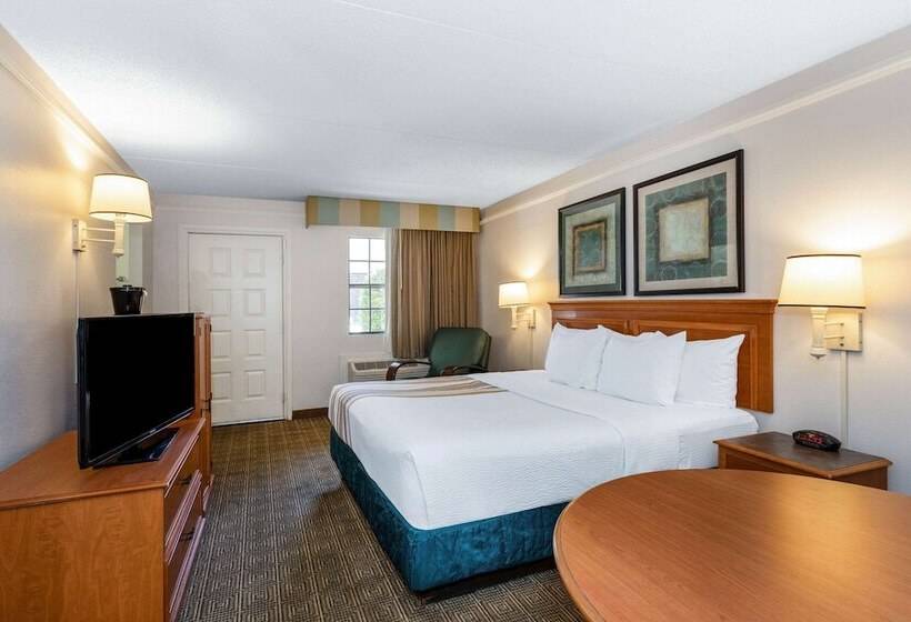 디럭스 룸, La Quinta Inn By Wyndham Tallahassee North