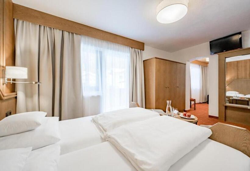 اتاق استاندارد, Bed & Breakfast Fender