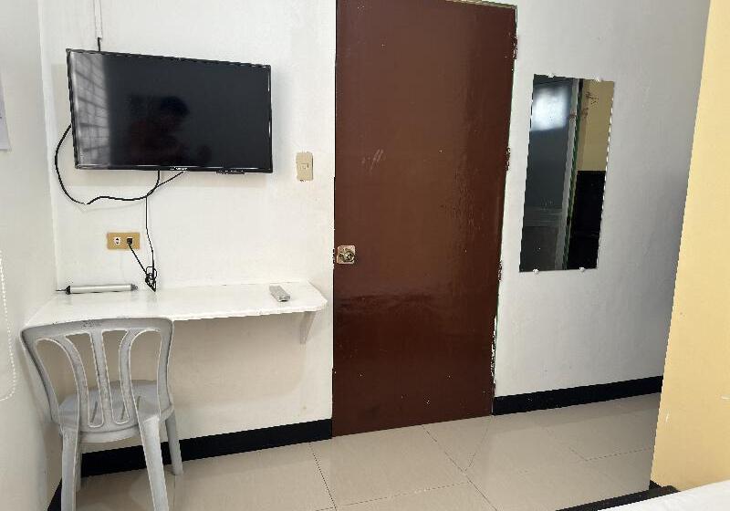 Standardzimmer, Reddoorz Near Mariners Legazpi