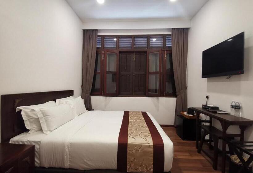 اتاق سوپریور با تخت بزرگ, Mclane Boutique