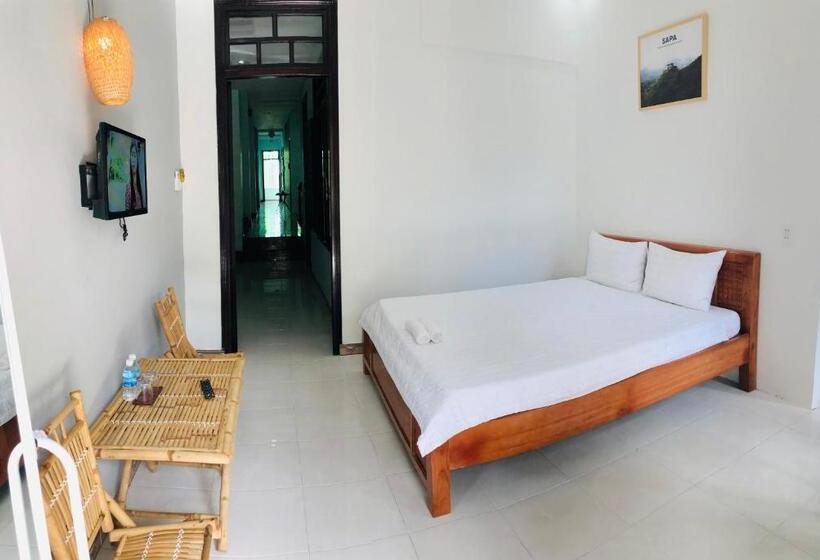 اتاق استاندارد با بالکن, Nắng Homestay