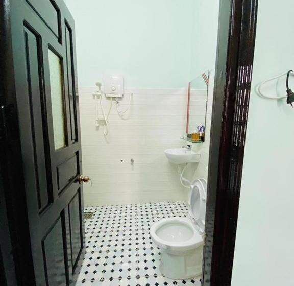 اتاق استاندارد چهار تخته, Nắng Homestay