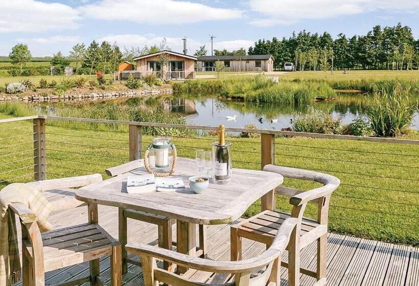 Апартаменты 3 Спальни, Cedar Retreats
