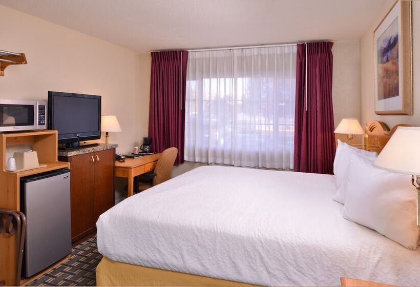 Номер Стандарт, Maverick Motel   Modern Renovated Motel