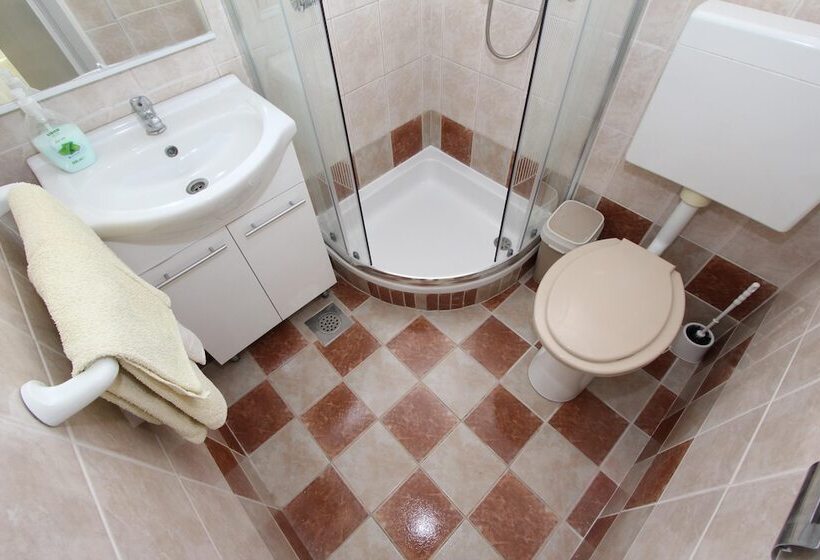 Monolocale Comfort Vista Mare, Apartments Eva