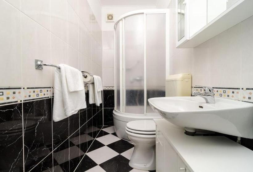 חדר סטנדרט נוף לים, Rooms Lydia   Adults Only