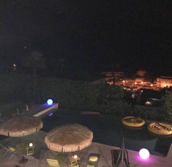 Люкс Deluxe Кровать Кинг, Villa Santa Rita