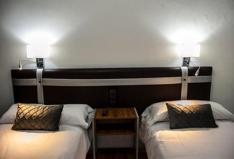 Номер Стандарт, Hostal Las Palomas