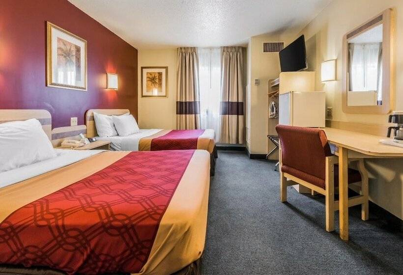 Номер Стандарт 2 Двуспальные Кровати, Red Roof Inn Johnstown