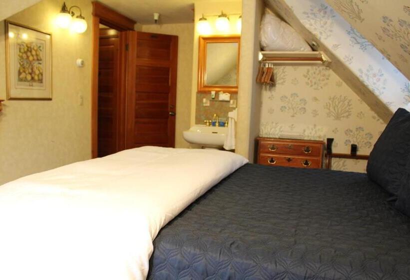 디럭스 스위트, Pacific Grove Inn