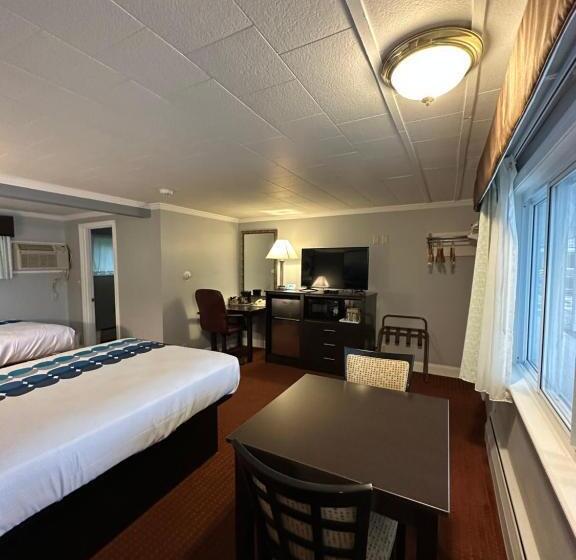 اتاق استاندارد با 2 تخت دوبل, Rodeway Inn Orleans  Cape Cod