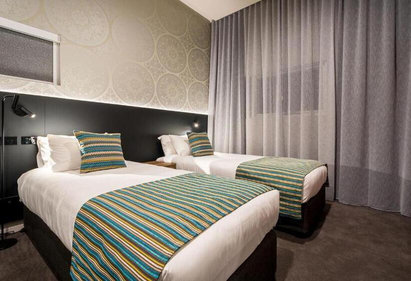 Семейный Номер, Elite Gold Coast