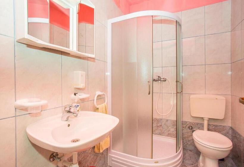 شقة غرفة نوم واحدة مزودة بشُرفة, Apartments Bionda
